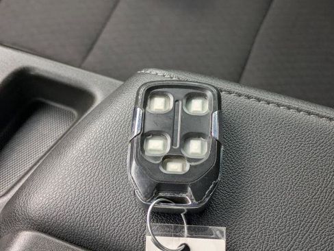 Used 2019 Chevrolet Silverado 1500 LT w/ All-Star Edition image 30