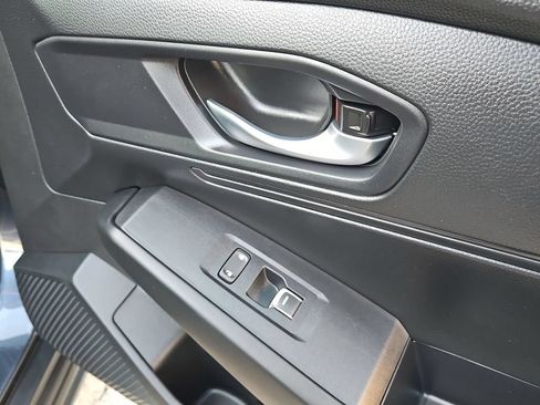 Used 2025 Honda Accord LX image 34