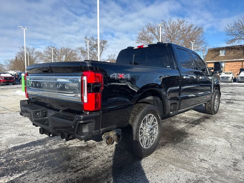 Used 2025 Ford F350 Platinum w/ Platinum Plus Package image 7