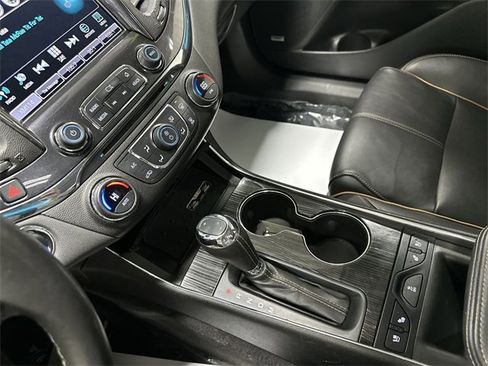 Used 2016 Chevrolet Impala LTZ w/ Enhanced Convenience Package image 13