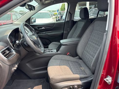 Certified 2024 Chevrolet Equinox LT FWD image 16