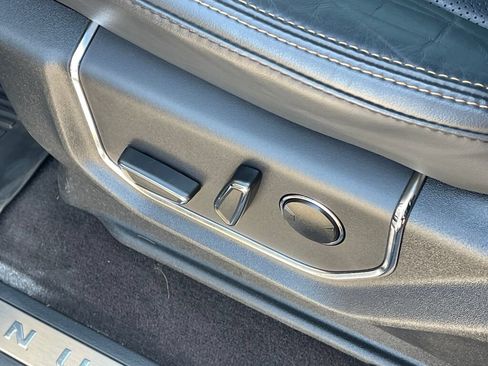 Certified 2023 Ford Expedition Platinum AWD/4WD image 7