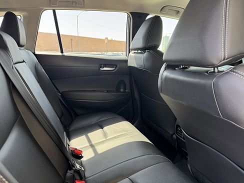 Used 2023 Toyota Corolla Cross XLE image 35