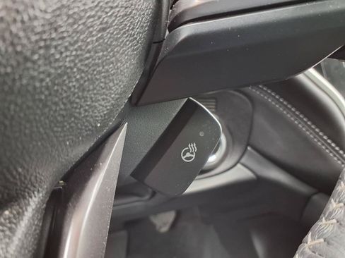 Used 2025 Subaru Outback Limited AWD/4WD image 15