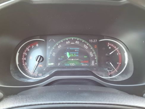 Used 2023 Toyota RAV4 XLE AWD/4WD image 32