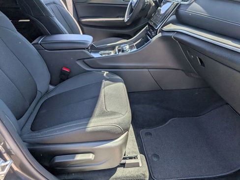 New 2026 Jeep Grand Cherokee L Laredo RWD image 30