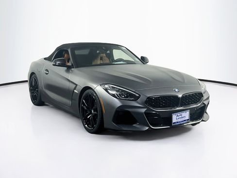 Used 2022 BMW Z4 M40i w/ Premium Package RWD image 3
