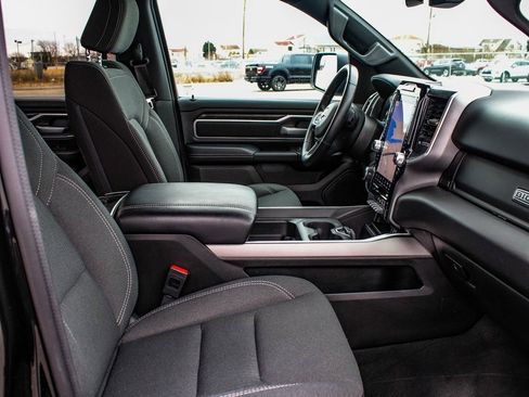 Used 2023 RAM 1500 Big Horn image 38