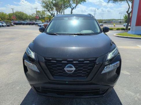 Certified 2023 Nissan Rogue SV w/ SV Premium B Package image 15