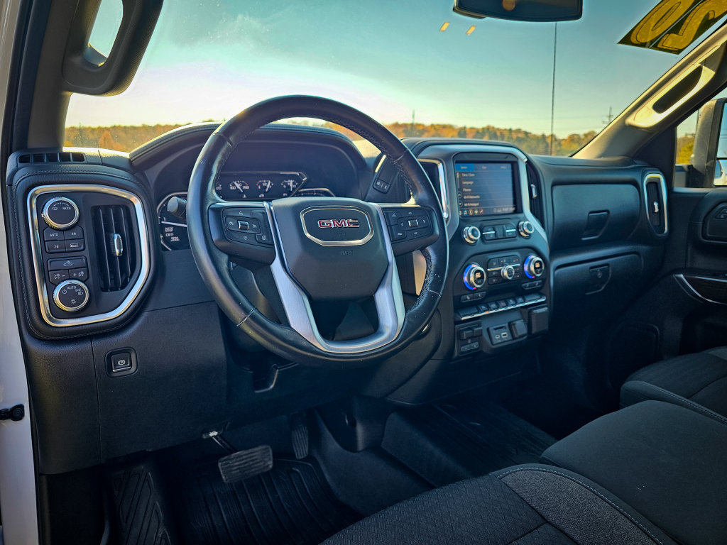 Used 2020 GMC Sierra 1500 SLE w/ SLE Value Package AWD/4WD image 15