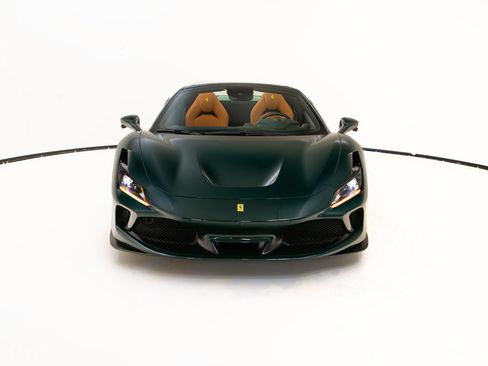 Certified 2022 Ferrari F8 Tributo RWD image 9
