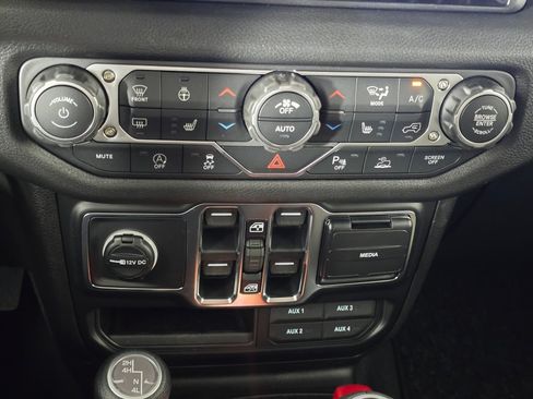 New 2026 Jeep Wrangler Unlimited Sport AWD/4WD image 26