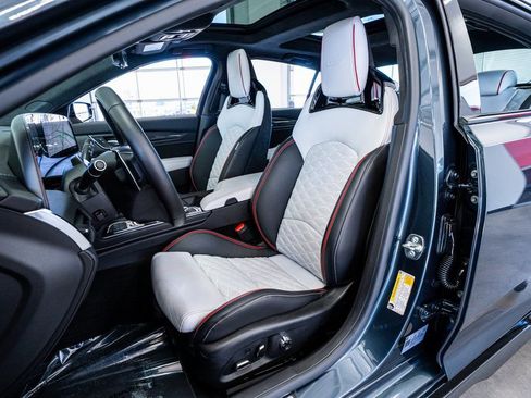 Used 2025 Cadillac CT5 V Blackwing w/ Carbon Fiber 2 Package image 42