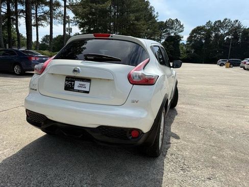 Used 2015 Nissan Juke SV FWD image 6