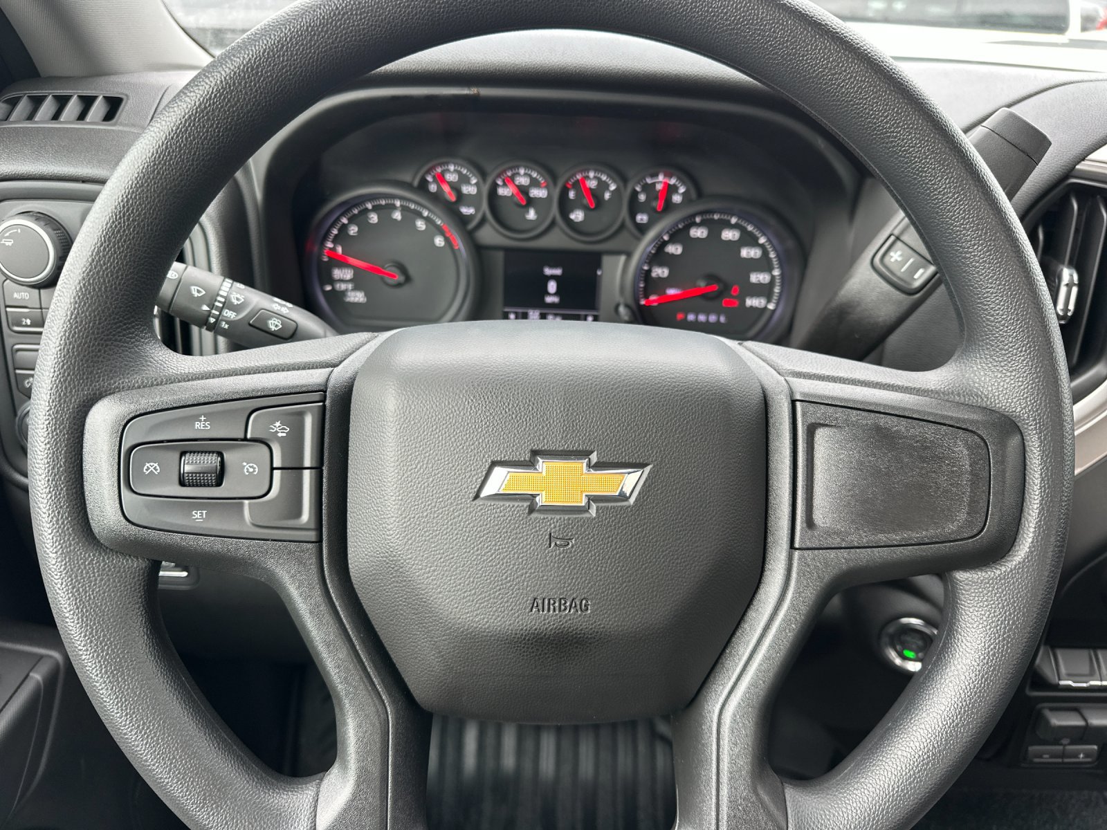 Used 2026 Chevrolet Silverado 1500 W/T w/ WT Value Package AWD/4WD image 22