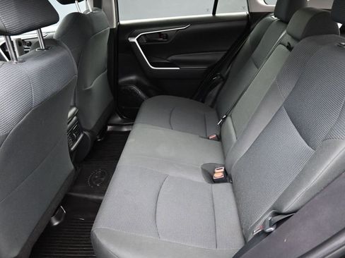 Certified 2022 Toyota RAV4 LE image 17
