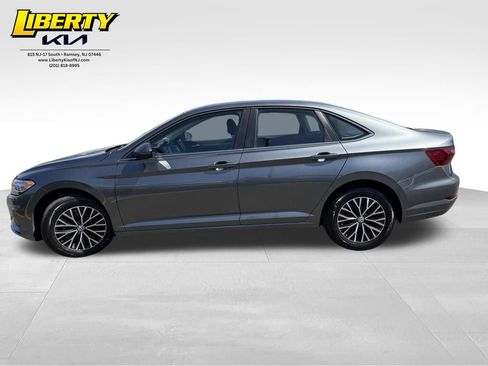 Used 2021 Volkswagen Jetta S w/ Driver Assistance Package image 4