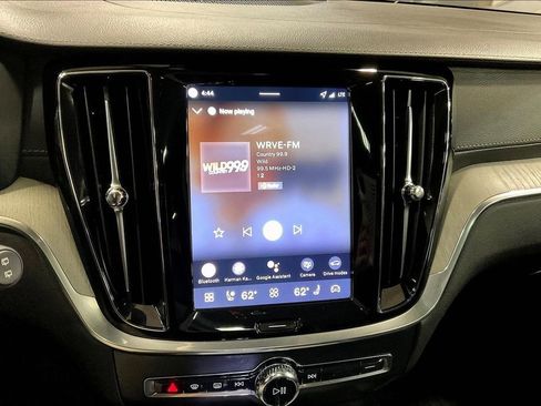 Certified 2026 Volvo V60 B5 Cross Country Ultra w/ Climate Package AWD/4WD image 15