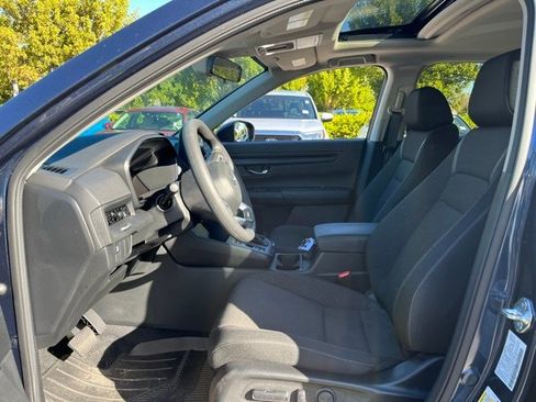 Certified 2025 Honda CR-V EX image 6