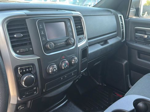 Used 2022 RAM 1500 Warlock AWD/4WD image 16
