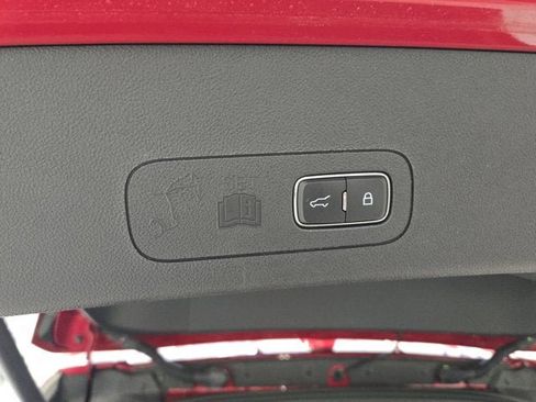 Used 2025 Lincoln Aviator Reserve w/ Equipment Group 201A AWD/4WD image 17