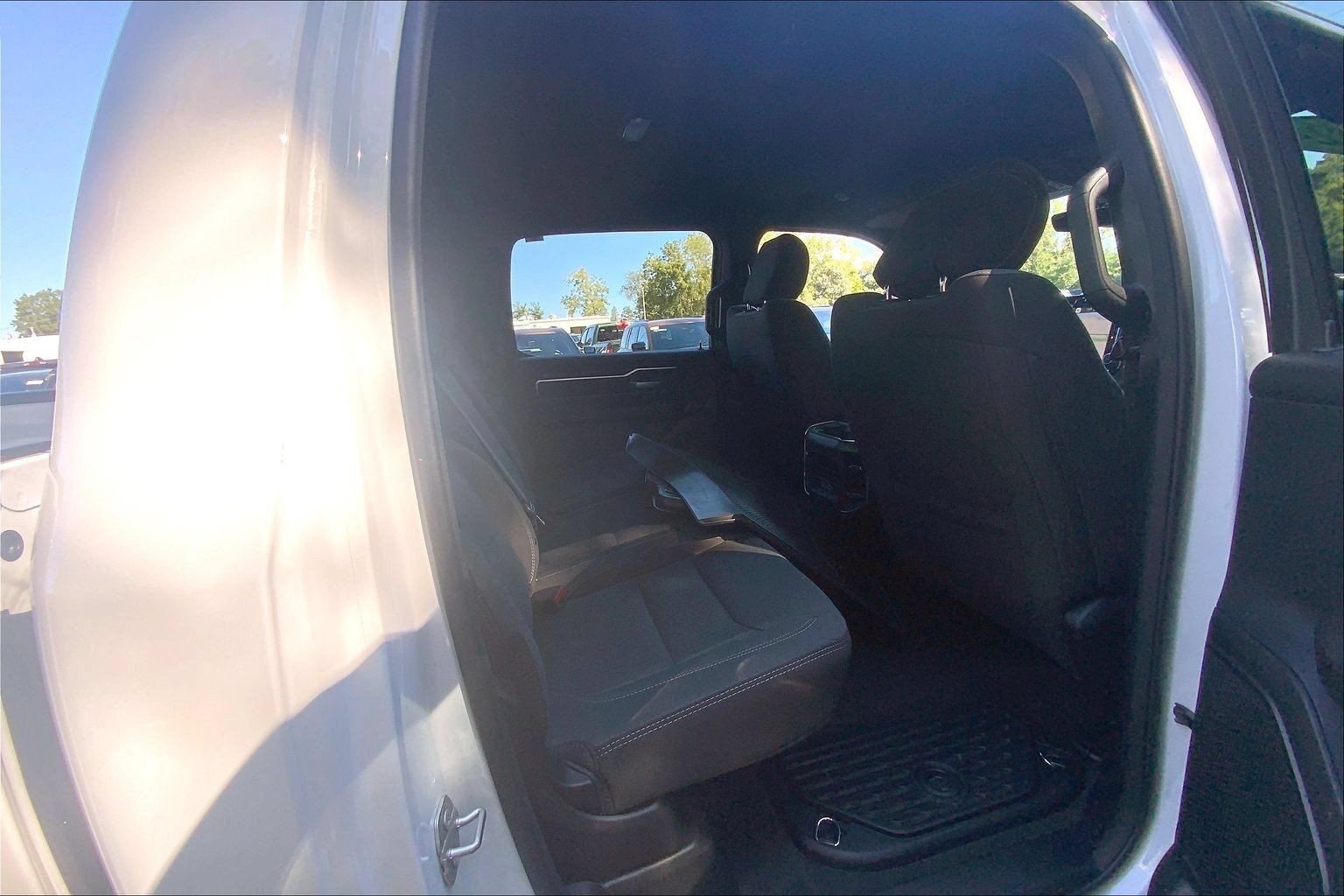 Certified 2024 RAM 1500 Big Horn AWD/4WD image 16
