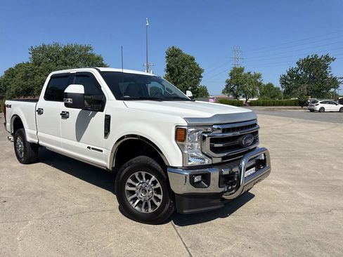 Used 2021 Ford F250 Lariat w/ Lariat Ultimate Package AWD/4WD image 4