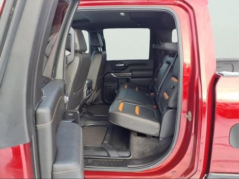 Used 2022 GMC Sierra 2500 AT4 image 11