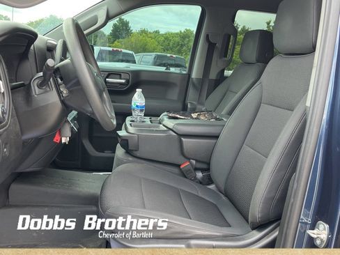 Used 2020 Chevrolet Silverado 1500 Custom Trail Boss w/ Custom Convenience Package AWD/4WD image 12