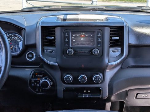Used 2022 RAM 1500 Big Horn AWD/4WD image 25
