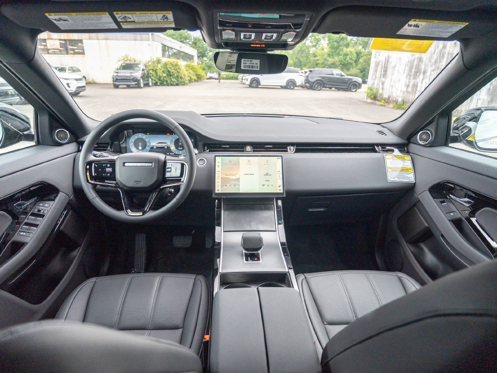 New 2026 Land Rover Range Rover Evoque S AWD/4WD image 17
