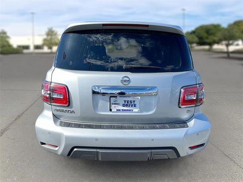 Used 2020 Nissan Armada SL w/ Premium Package image 4