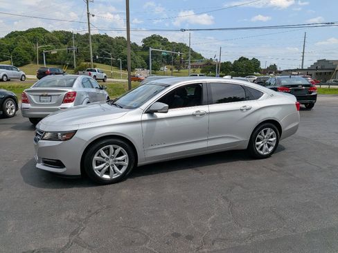 Used 2020 Chevrolet Impala LT FWD image 2