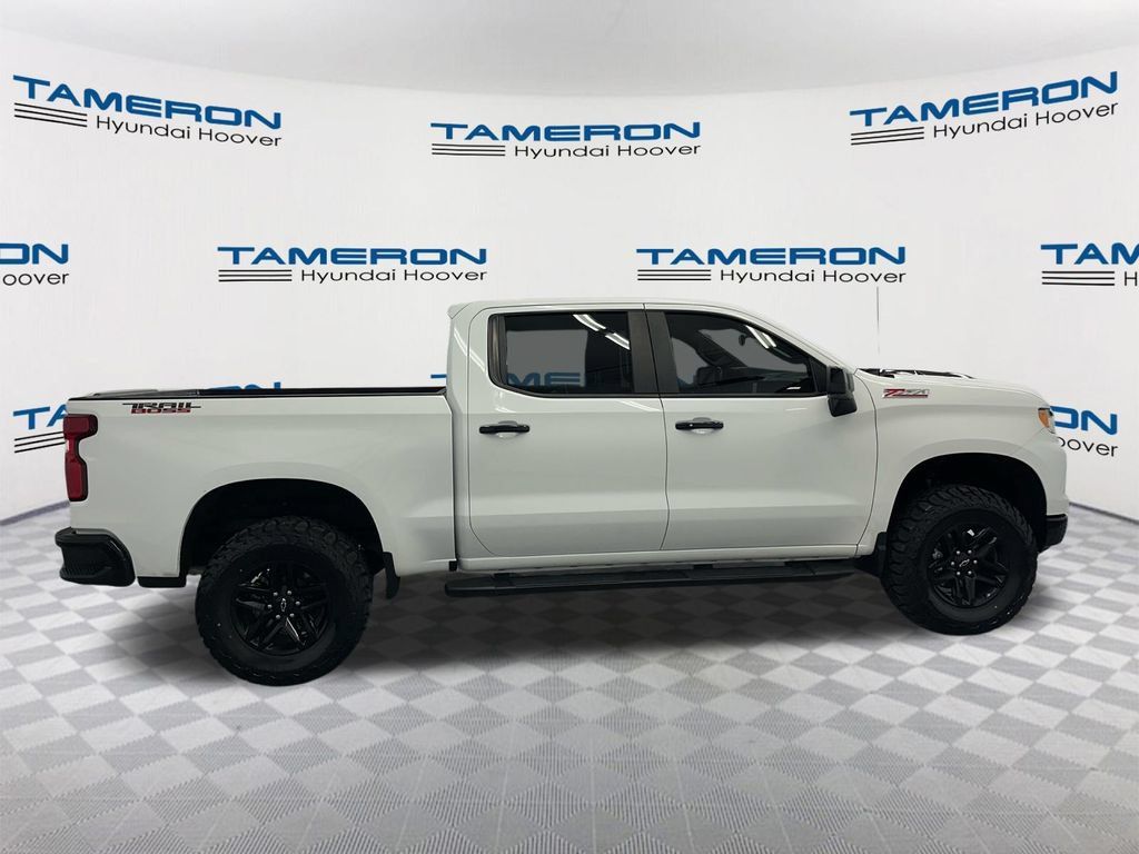 Used 2024 Chevrolet Silverado 1500 LT Trail Boss w/ Protection Package AWD/4WD image 6