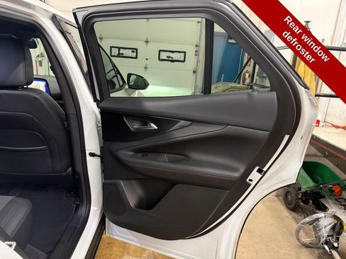 Used 2024 Chevrolet Blazer EV RS image 40