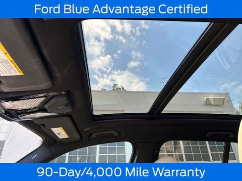 Used 2021 BMW X5 xDrive40i w/ Premium Package AWD/4WD image 14
