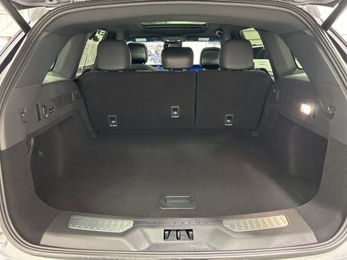 Certified 2024 Lincoln Nautilus Reserve w/ Equipment Group 202A image 31