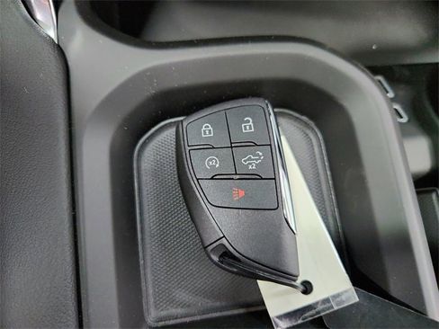 New 2026 GMC Sierra 3500 Denali w/ Denali Reserve Package image 34