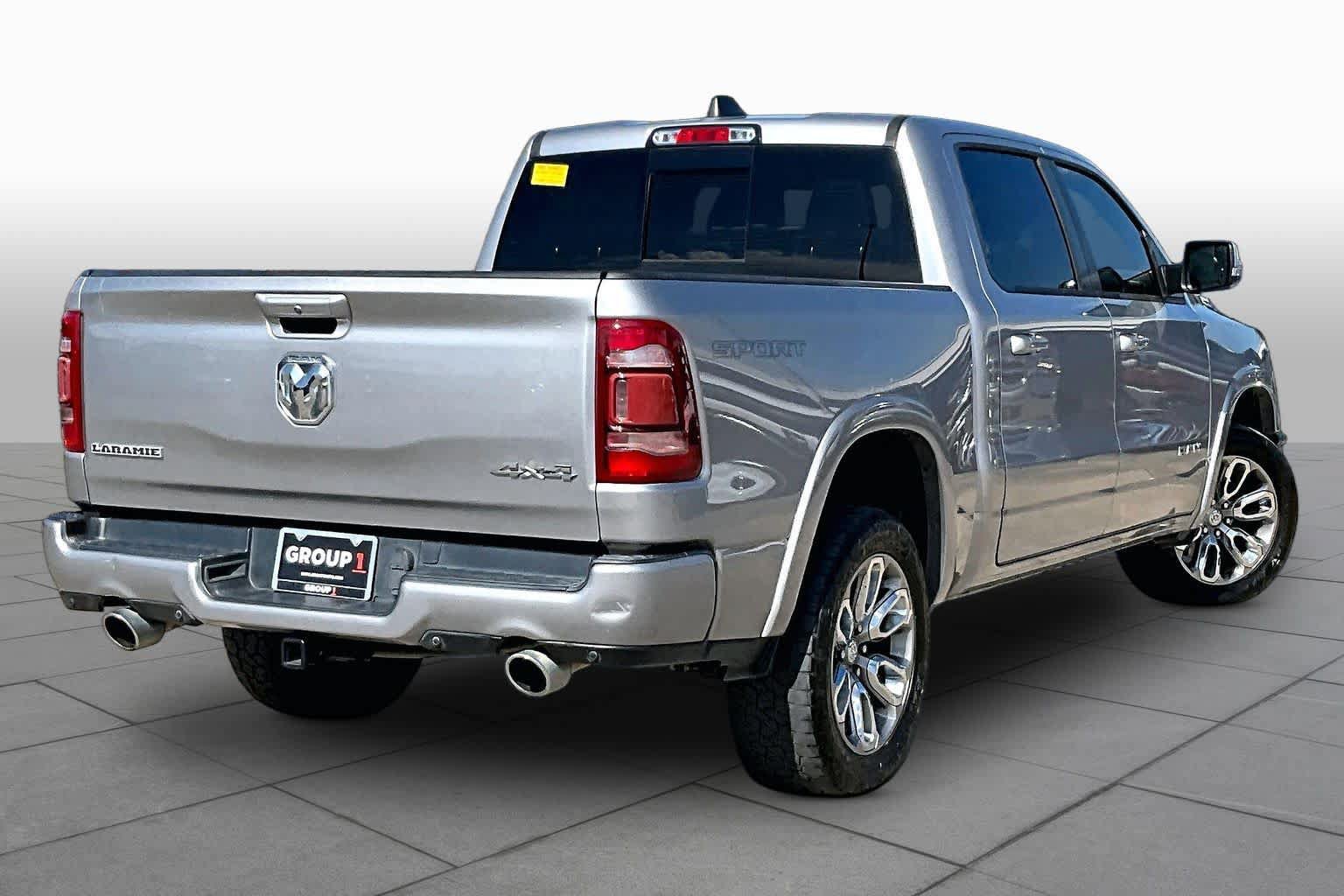 Used 2020 RAM 1500 Laramie w/ Sport Appearance Package AWD/4WD image 13