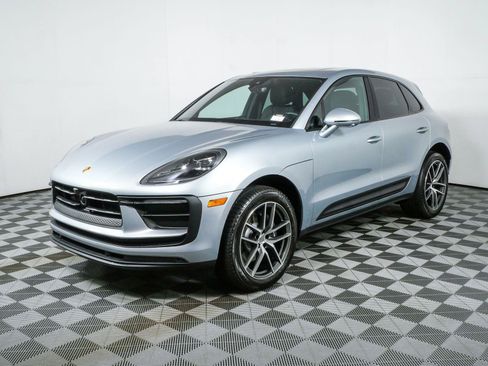New 2026 Porsche Macan Turbo AWD/4WD image 1