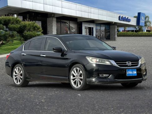 Used 2015 Honda Accord Sport image 9