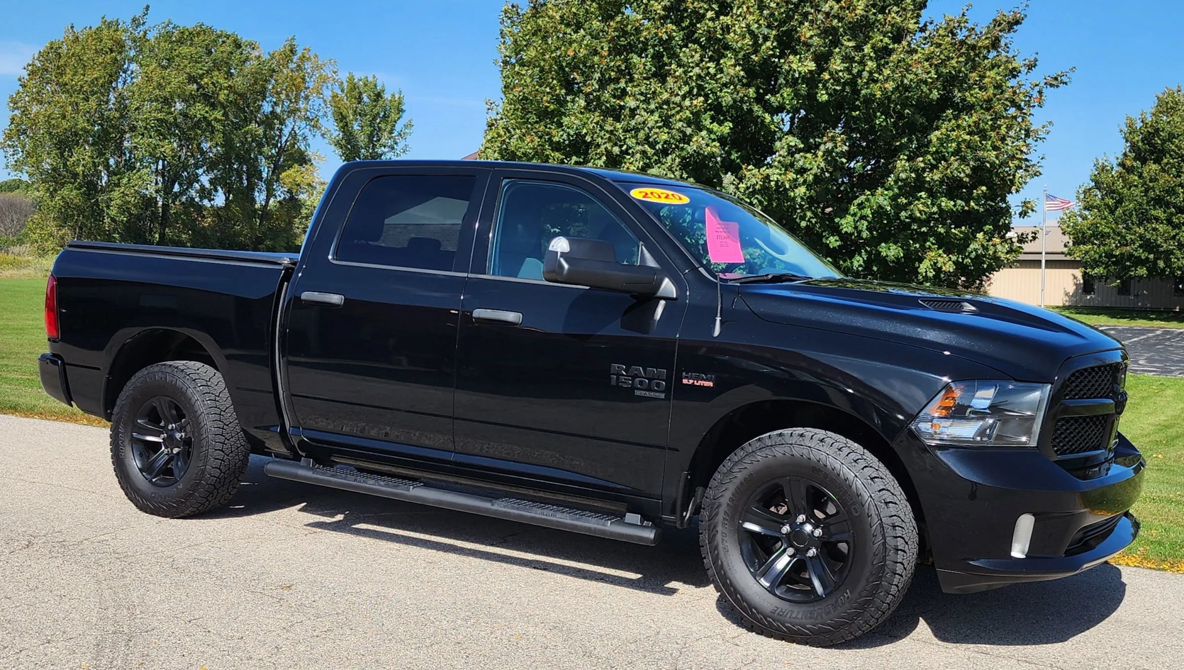 Used 2020 RAM 1500 Express w/ Wheel & Sound Group AWD/4WD image 2