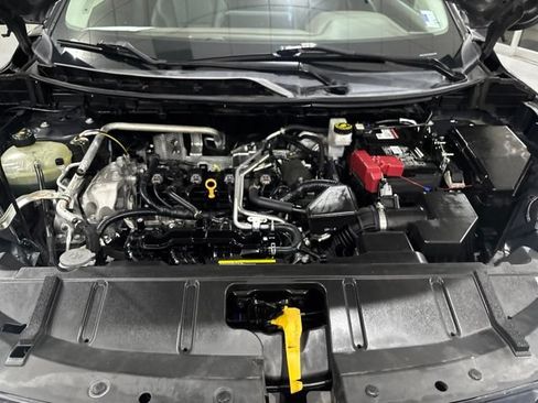 Used 2021 Nissan Rogue SL w/ Premium Package AWD/4WD image 43