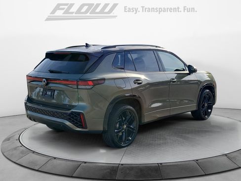 New 2026 Volkswagen Tiguan SE R-Line AWD/4WD image 7