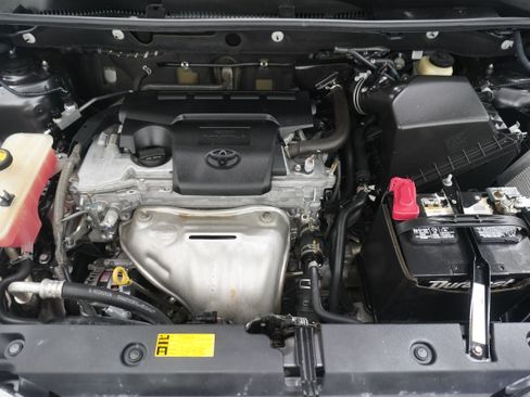 Used 2015 Toyota RAV4 Limited FWD image 25