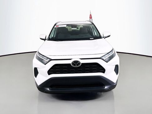 Certified 2022 Toyota RAV4 XLE image 2