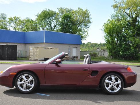 Used 1997 Porsche Boxster RWD image 16