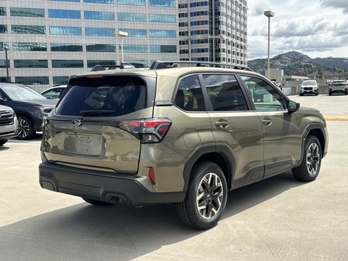 New 2026 Subaru Forester Premium AWD/4WD image 4