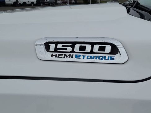 Used 2021 RAM 1500 Laramie w/ Off Road Group image 15
