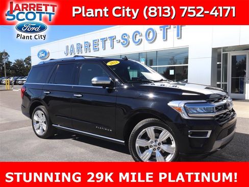 Used 2023 Ford Expedition Platinum image 1
